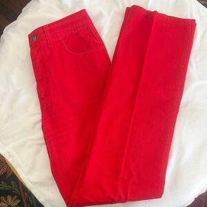 Oscar de la Renta Red Jeans—Read description